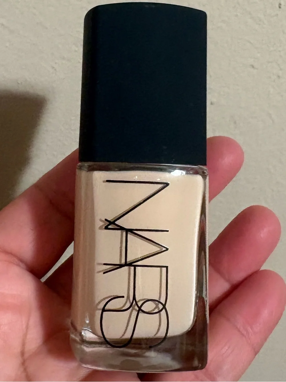 NARS Sheer Glow Foundation - LIGHT O SIBERIA Brand New Never Used.